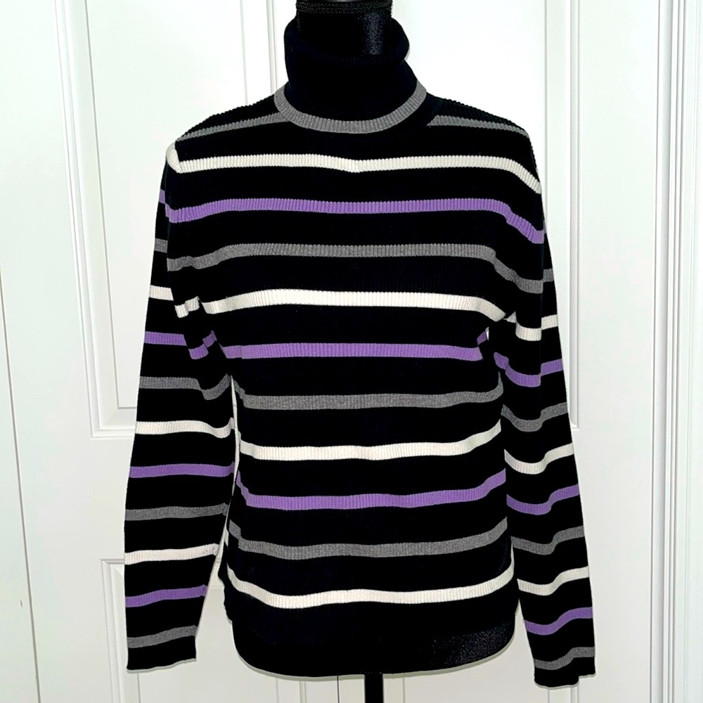 Heavy ribbed turtleneck